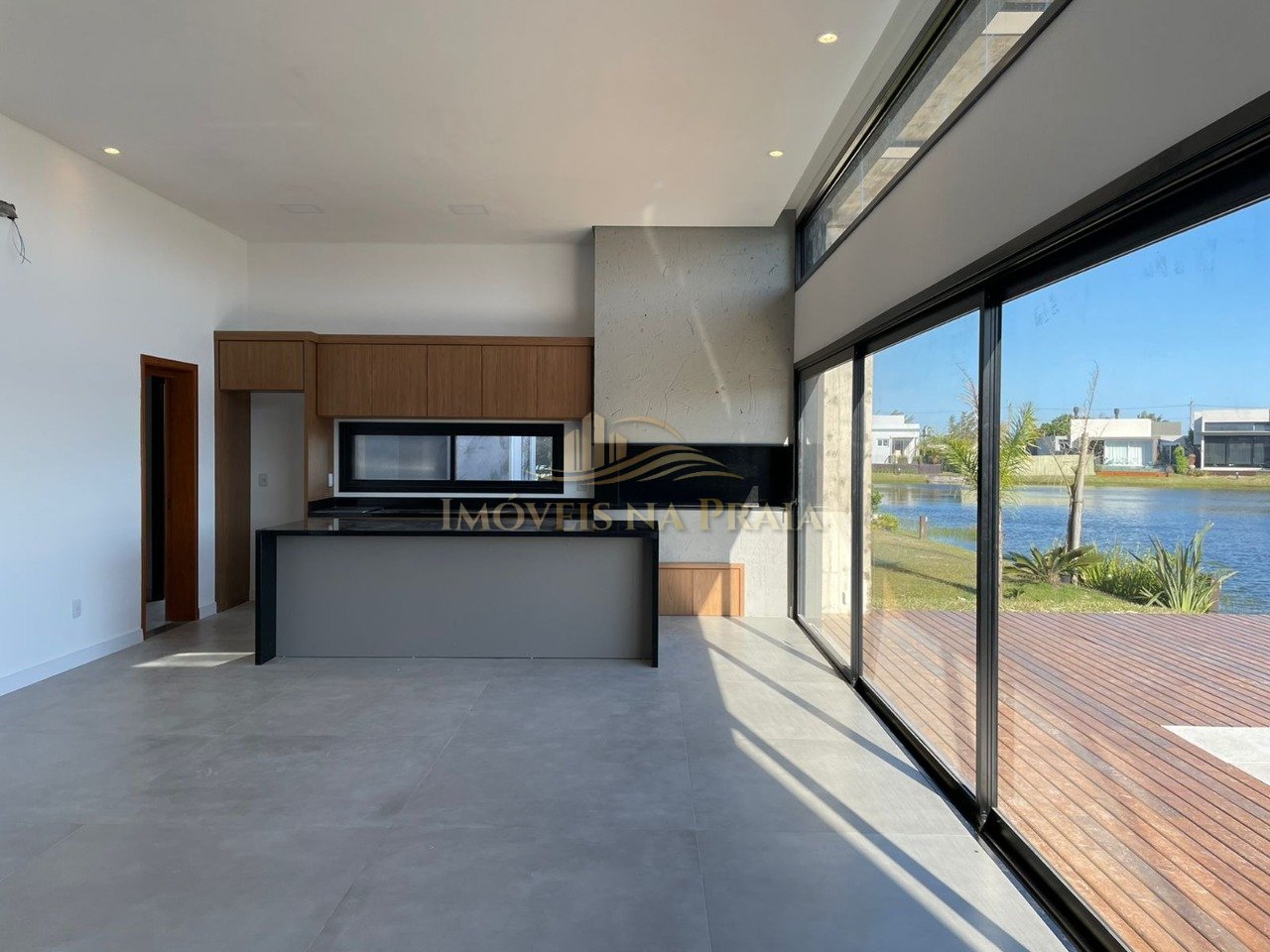 Foto 15 — Casa em Condomínio 4 Dormitório(s) Bairro Riviera