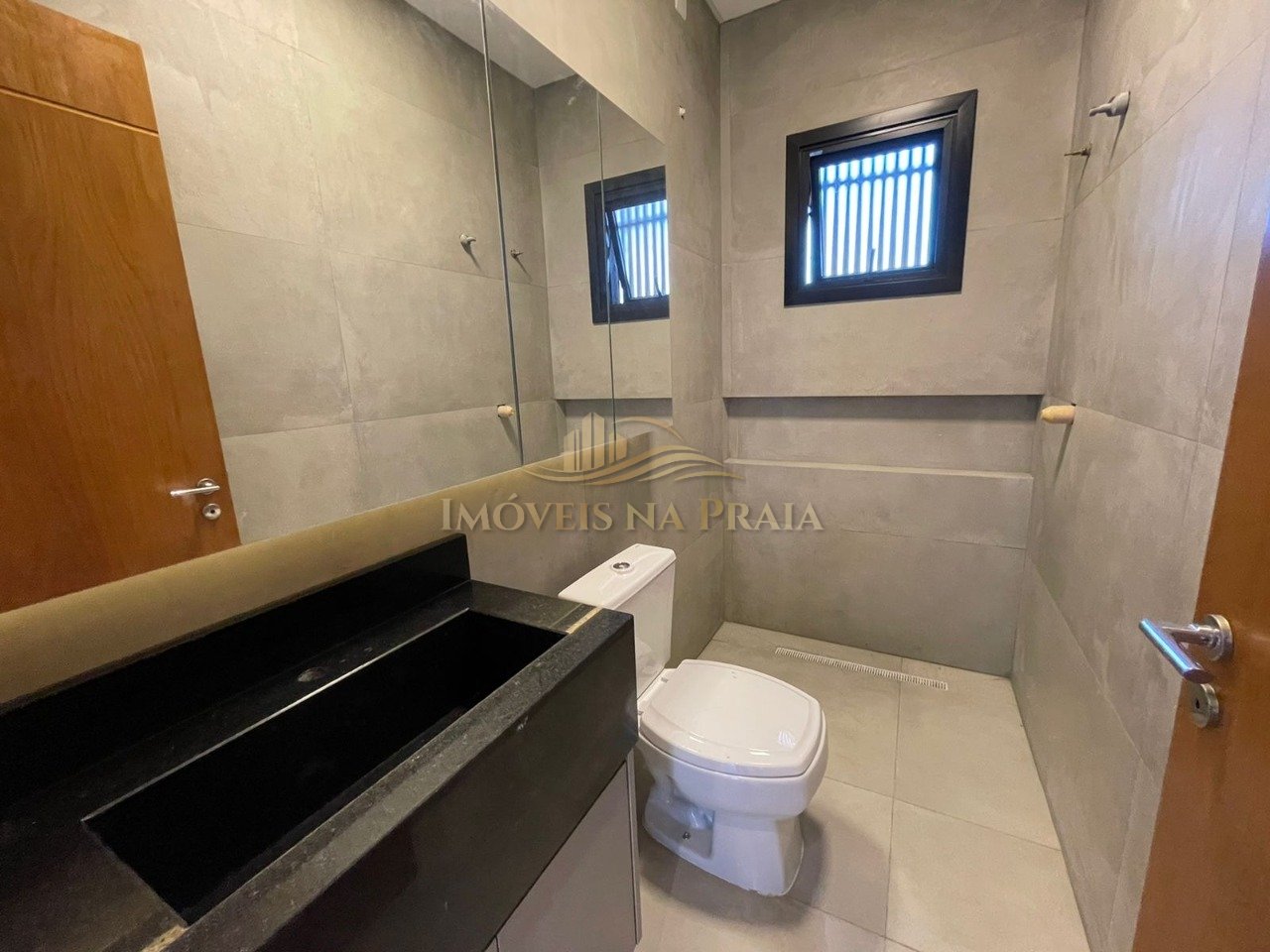 Foto 32 — Casa em Condomínio 4 Dormitório(s) Bairro Riviera