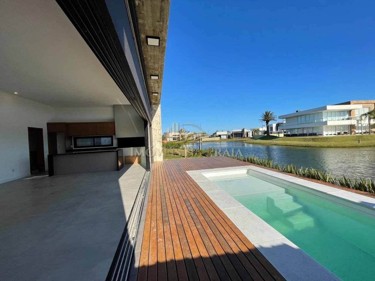 Foto 19 — Casa em Condomínio 4 Dormitório(s) Bairro Riviera