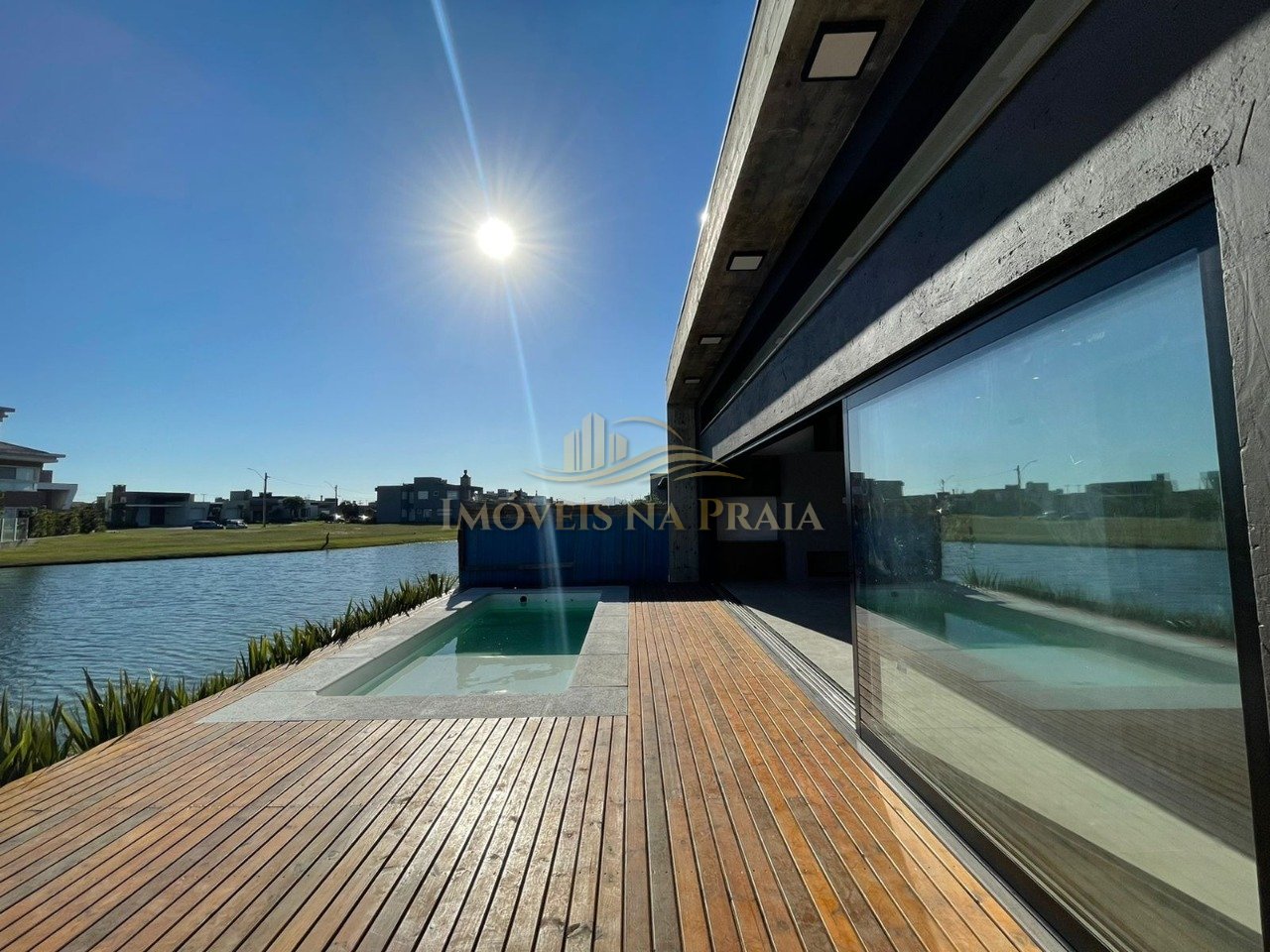 Foto 17 — Casa em Condomínio 4 Dormitório(s) Bairro Riviera