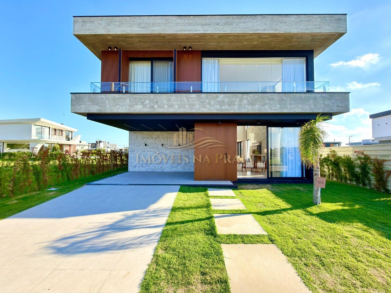 Casa em Condomínio no Amare.