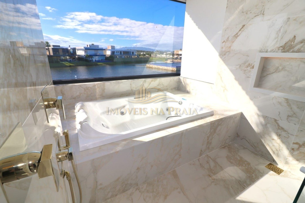 Foto 31 — Casa em Condomínio 5 Dormitório(s) Bairro Enseada