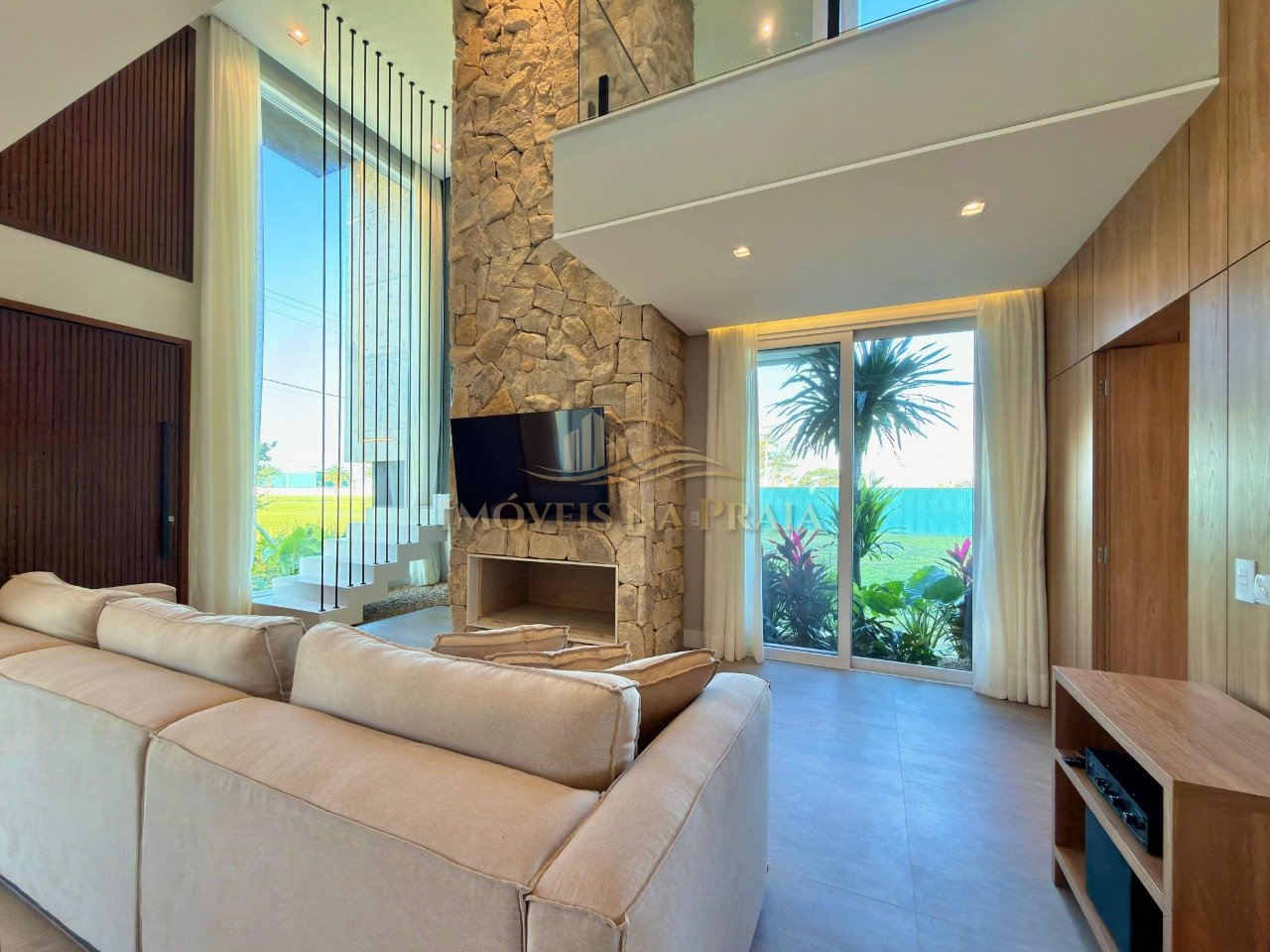 Foto 4 — Casa em Condomínio no Allure Beach Condo.