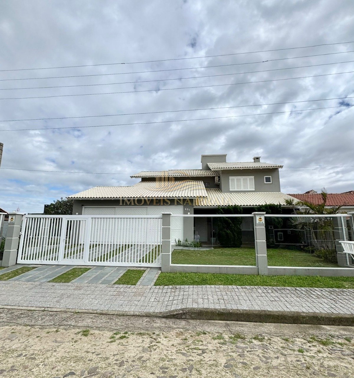 Foto 2 — Casa 5 dormitórios no bairro Remanso