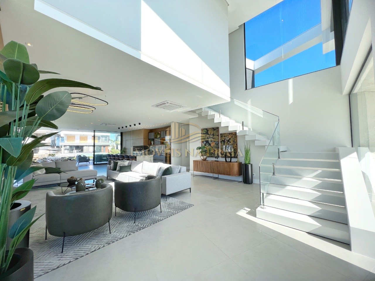 Foto 15 — Casa em Condomínio 6 Dormitório(s) Bairro Sense Xa