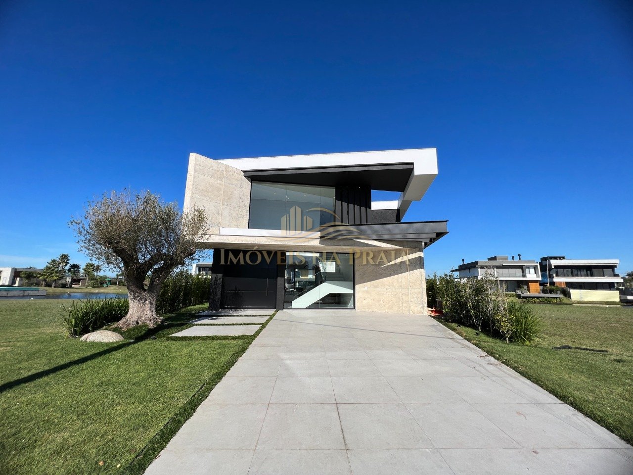 Foto 19 — Casa em Condomínio 6 Dormitório(s) Bairro Sense Xa