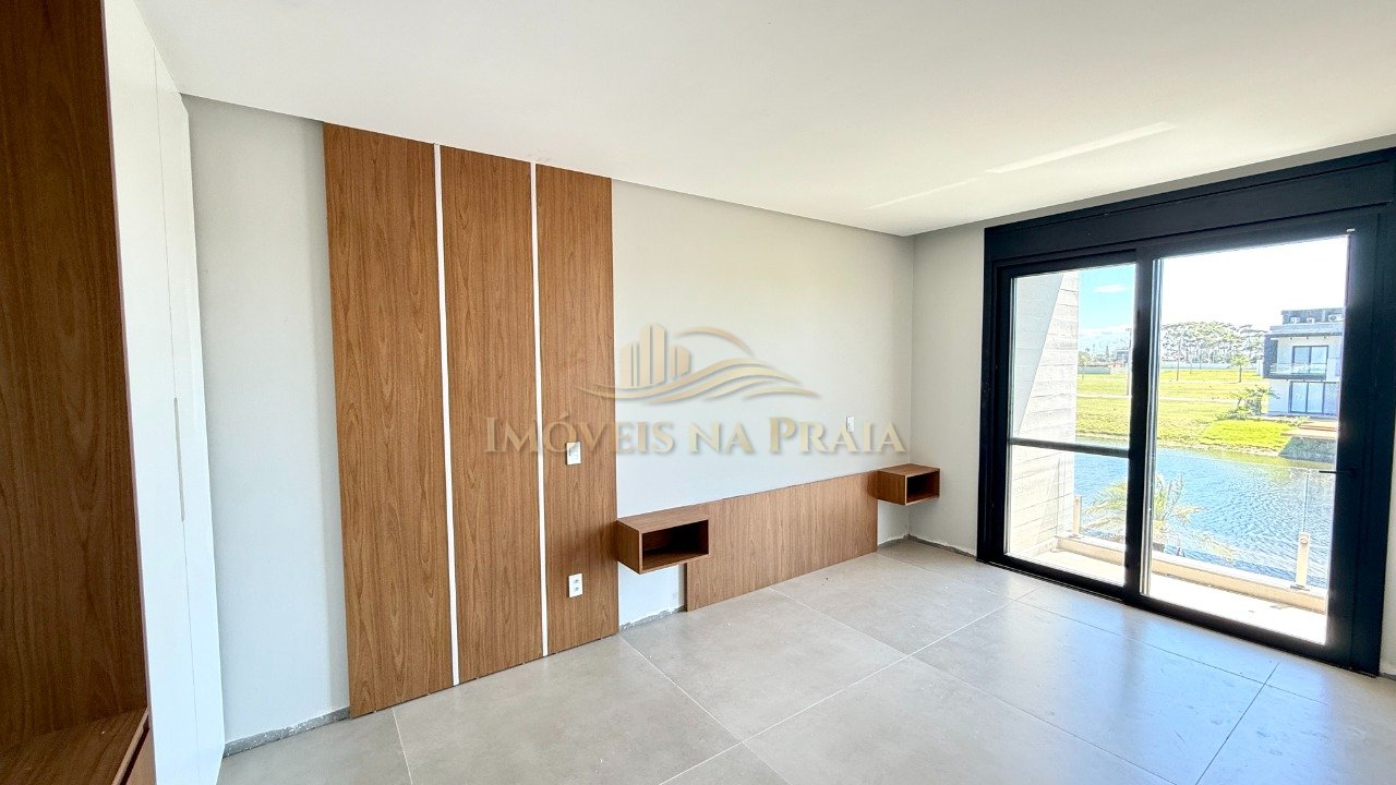 Foto 9 — Casa em Condomínio 4 dormitórios no bairro Allure Beach Condo