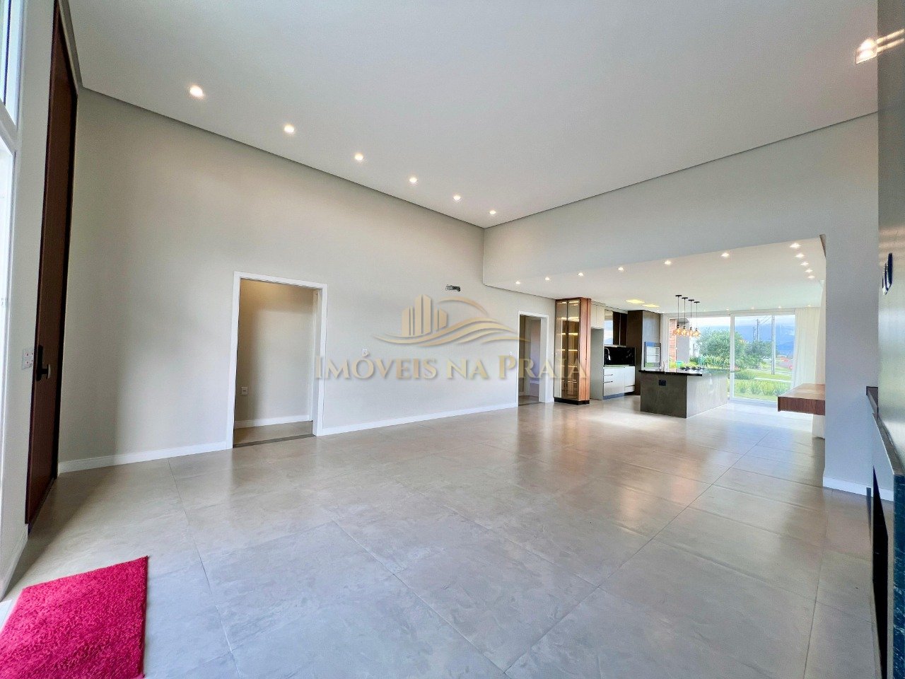 Foto 2 — Casa em Condomínio 4 Dormitório(s) Bairro Riviera