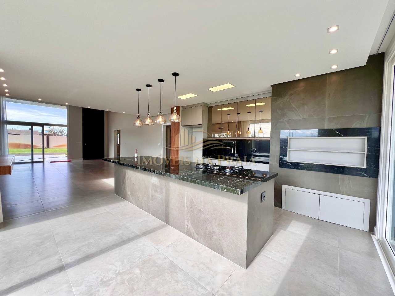 Foto 7 — Casa em Condomínio 4 Dormitório(s) Bairro Riviera