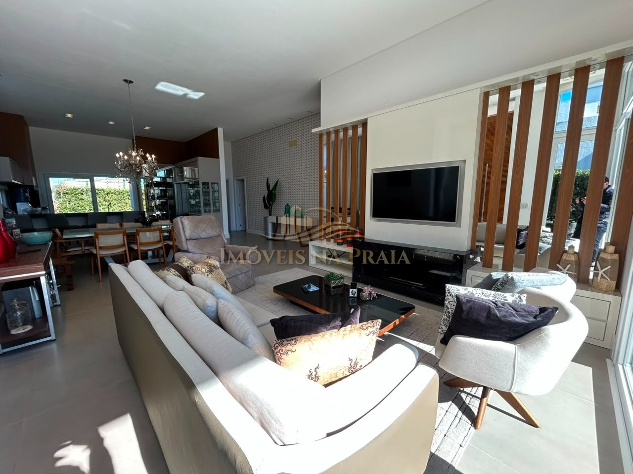 Foto 4 — Casa em Condomínio no Quintas do Lago.
