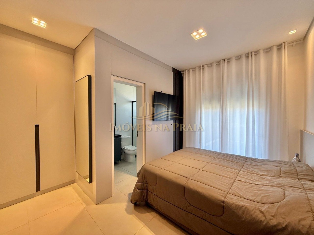 Foto 4 — Casa em Condomínio no Murano.