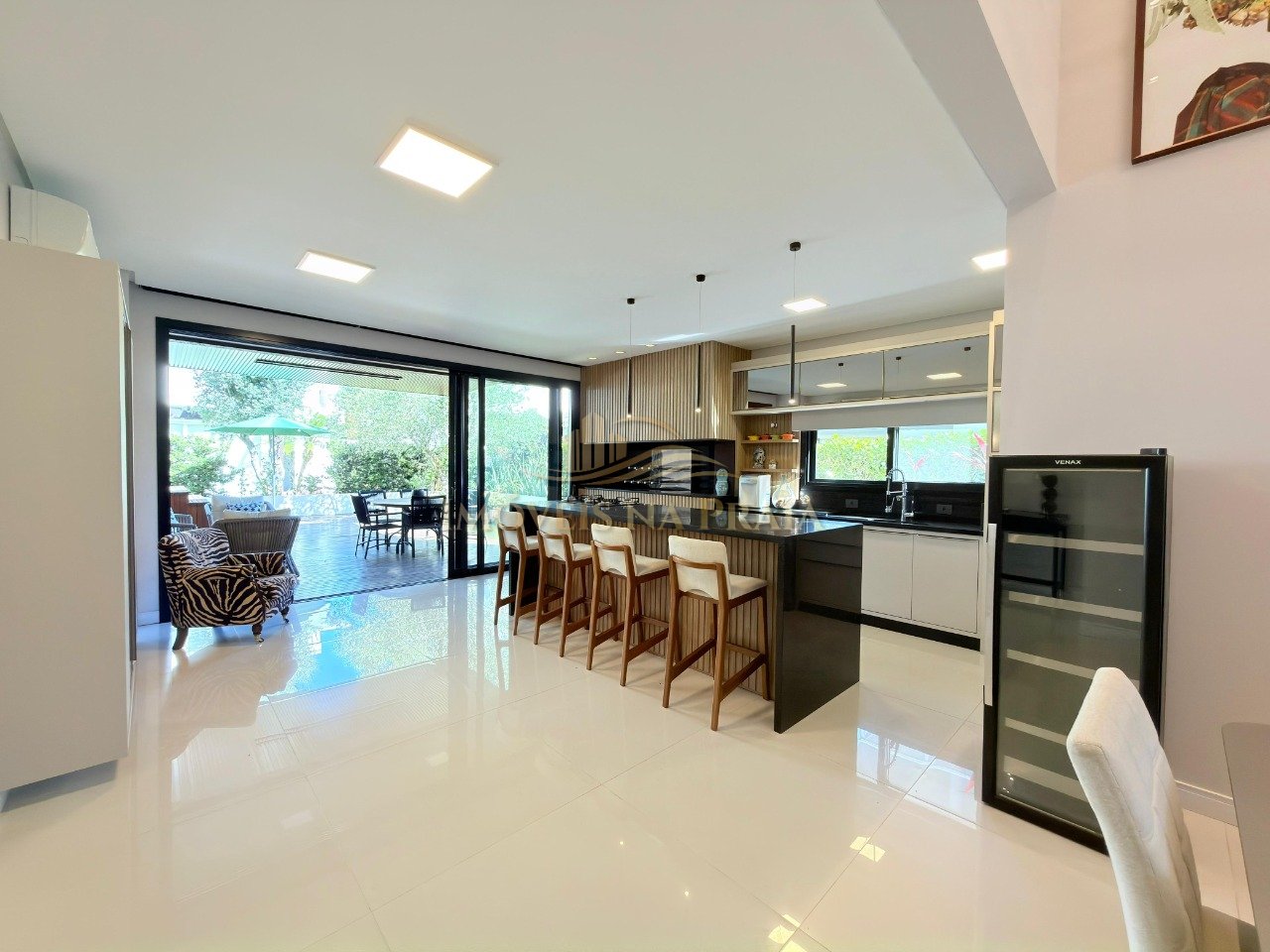 Foto 8 — Casa em Condomínio 4 Dormitório(s) Bairro Velas da