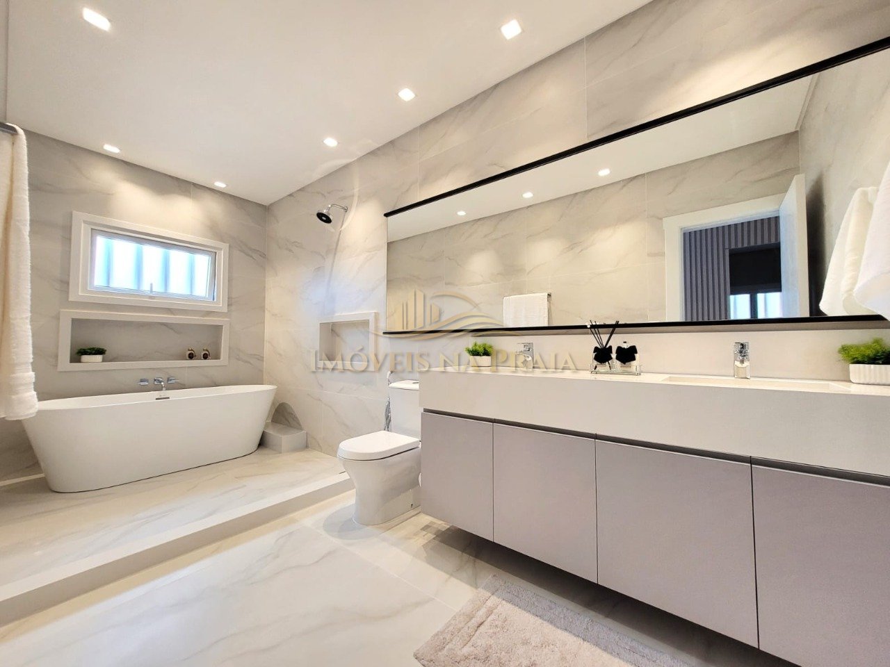 Foto 26 — Casa em Condomínio 5 dormitórios no bairro Playa Vista