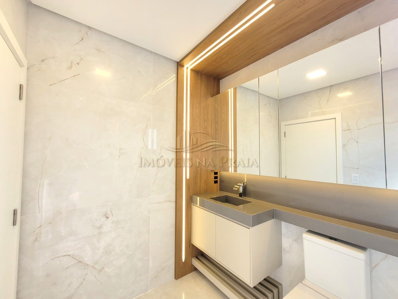 Foto 23 — Casa em Condomínio 5 dormitórios no bairro Playa Vista