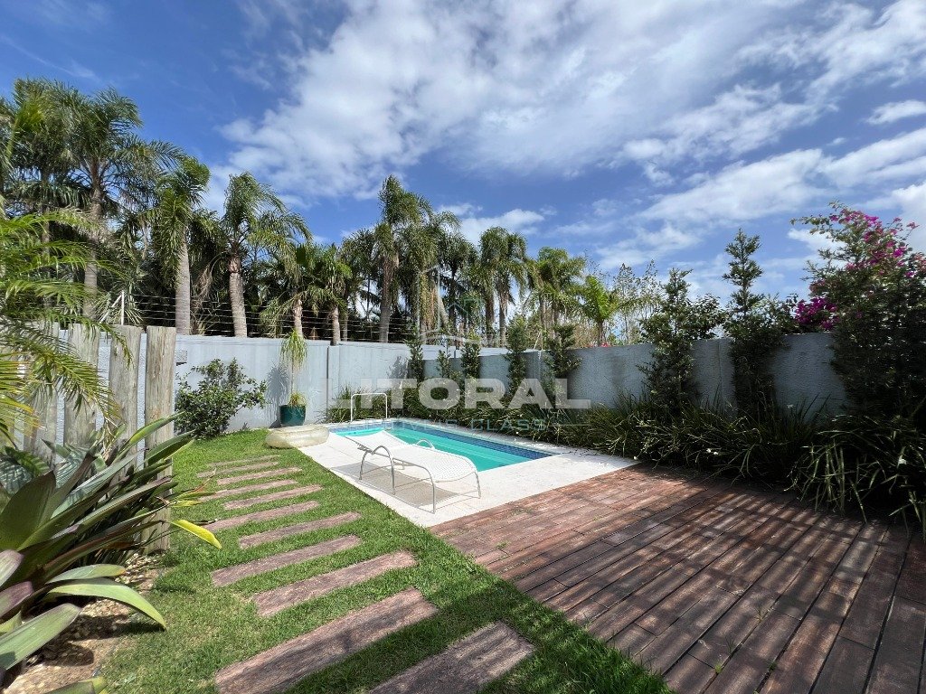 Casa em Condomínio no Páteo Marbella.