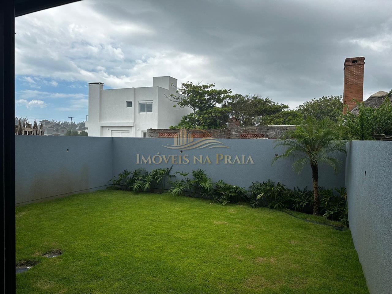 Foto 3 — Casa 4 Dormitório(s) Bairro Rainha do Mar