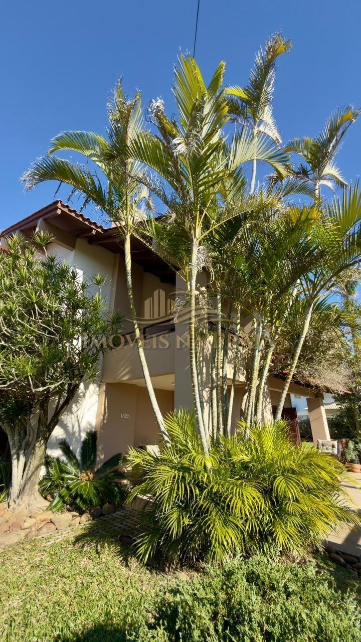 Foto 31 — Sobrado à venda no centro de Xangri-lá.