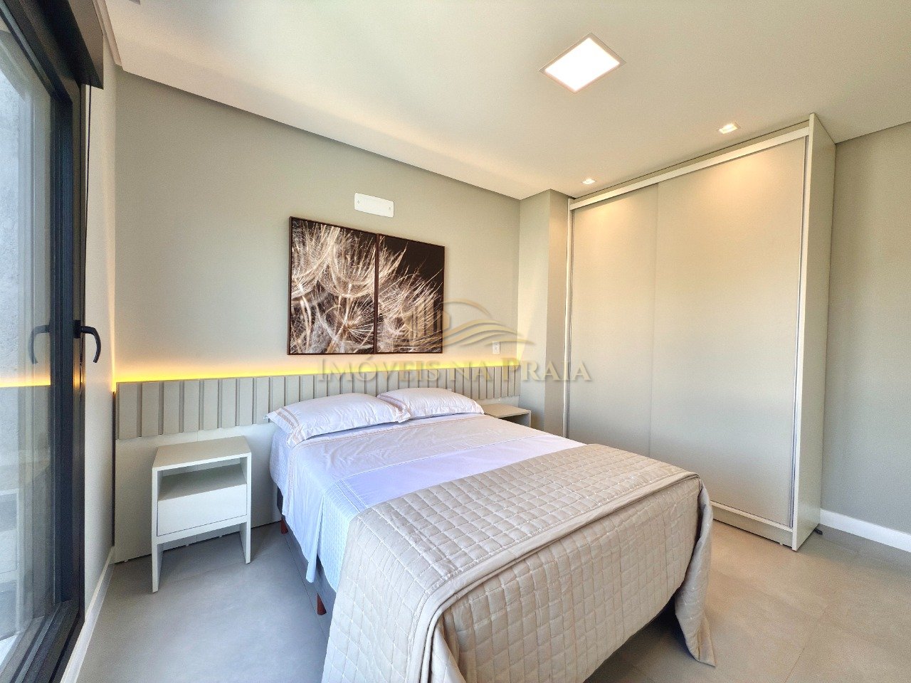 Foto 11 — Casa 4 Dormitório(s) Bairro Rainha do Mar