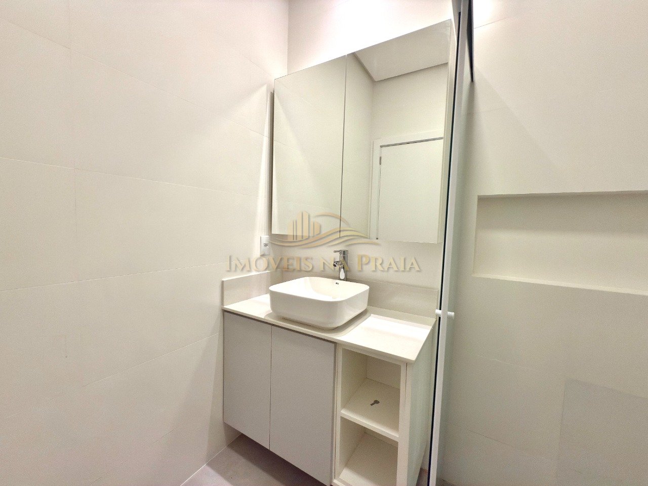 Foto 18 — Casa 4 Dormitório(s) Bairro Rainha do Mar