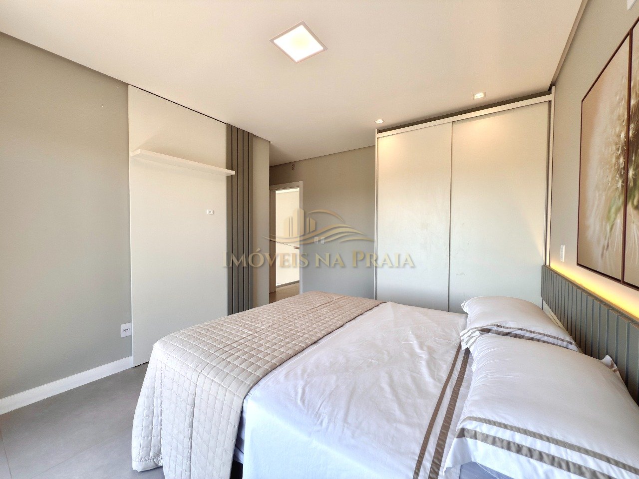 Foto 5 — Casa 4 Dormitório(s) Bairro Rainha do Mar