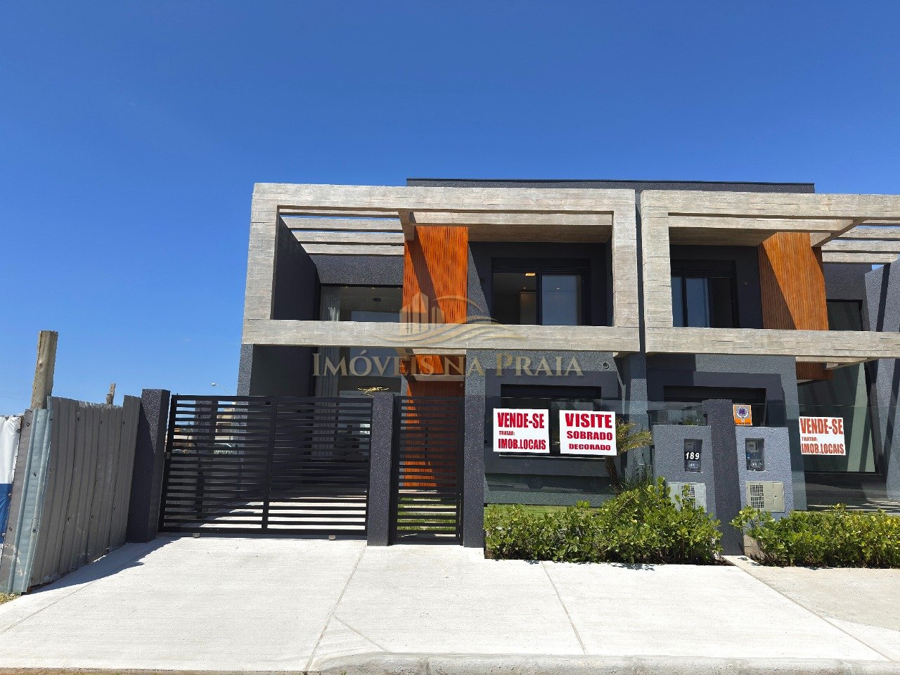 Foto 40 — Casa 4 Dormitório(s) Bairro Rainha do Mar