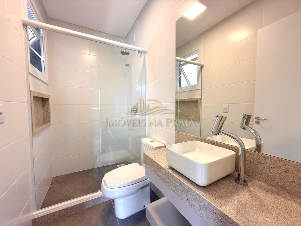 Foto 15 — Casa em Condomínio 4 Dormitório(s) Bairro Sunset