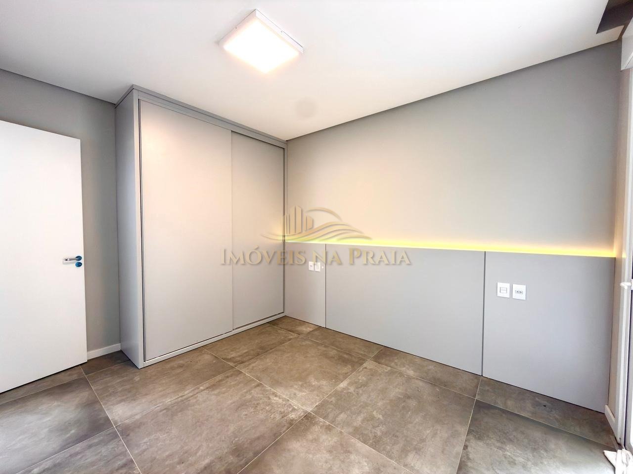 Foto 13 — Casa em Condomínio 4 Dormitório(s) Bairro Sunset