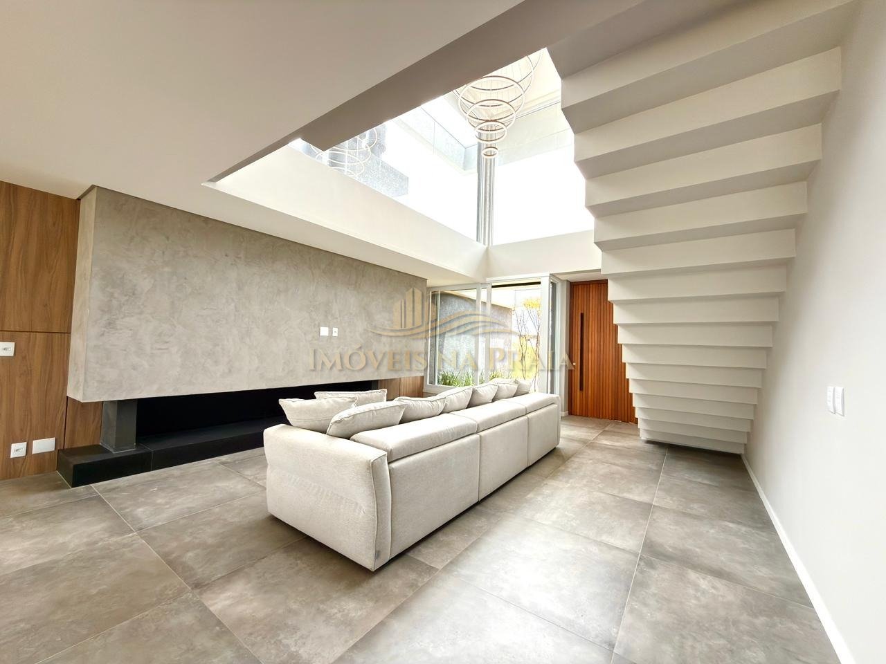 Foto 10 — Casa em Condomínio 4 Dormitório(s) Bairro Sunset