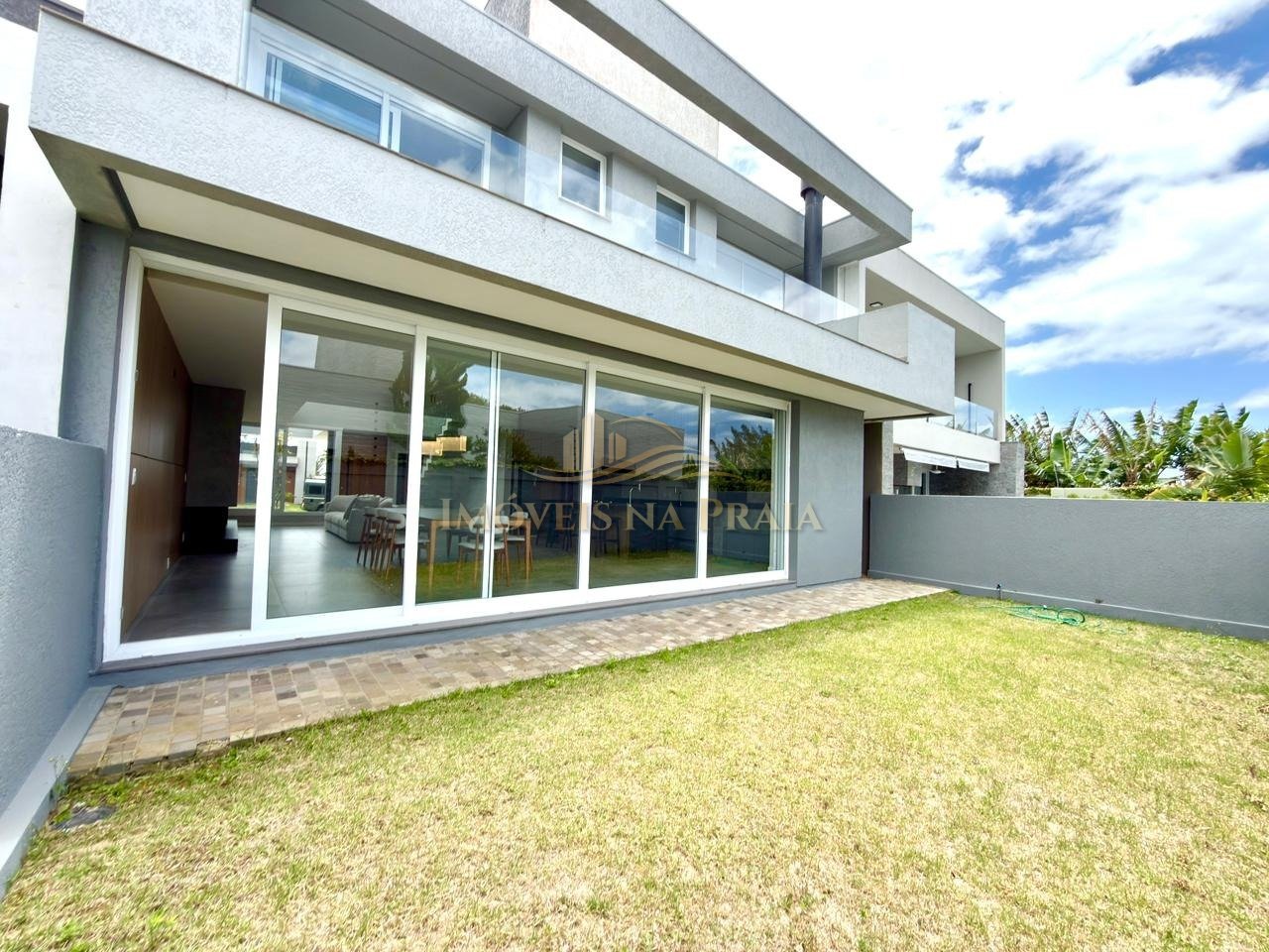 Foto 28 — Casa em Condomínio 4 Dormitório(s) Bairro Sunset