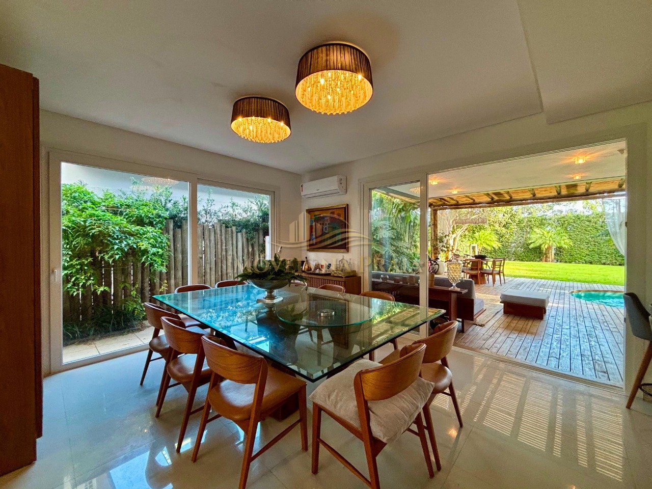 Foto 3 — Casa em Condomínio no Bosques de Atlântida.