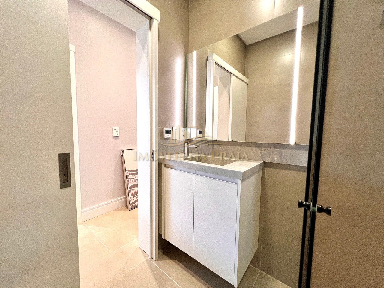 Foto 62 — Casa em Condomínio 5 Dormitório(s) Bairro Sense Xa