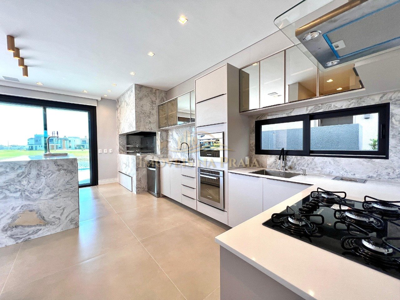 Foto 18 — Casa em Condomínio 5 Dormitório(s) Bairro Sense Xa