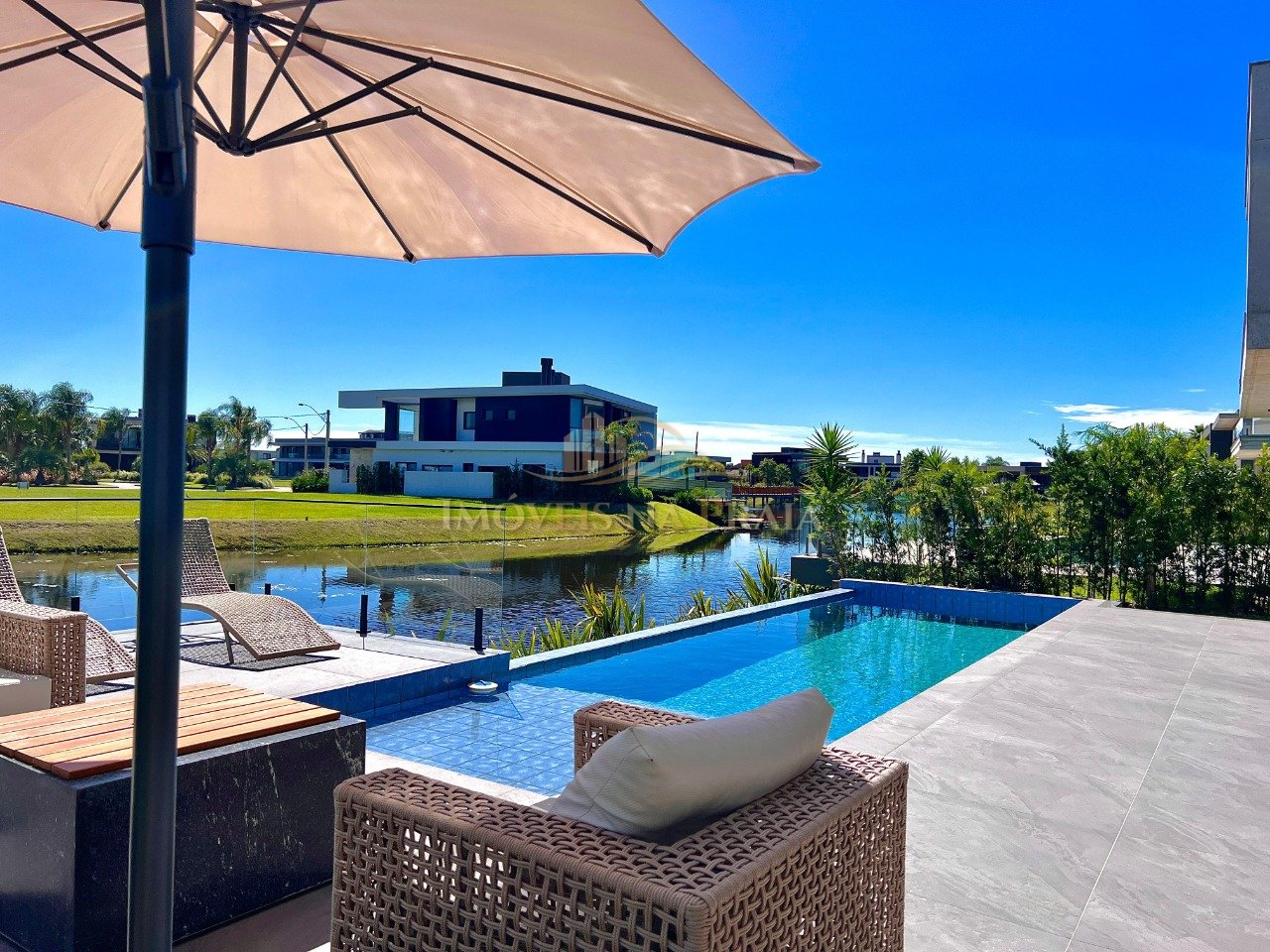 Foto 23 — Casa em Condomínio 5 Dormitório(s) Bairro Sense Xa