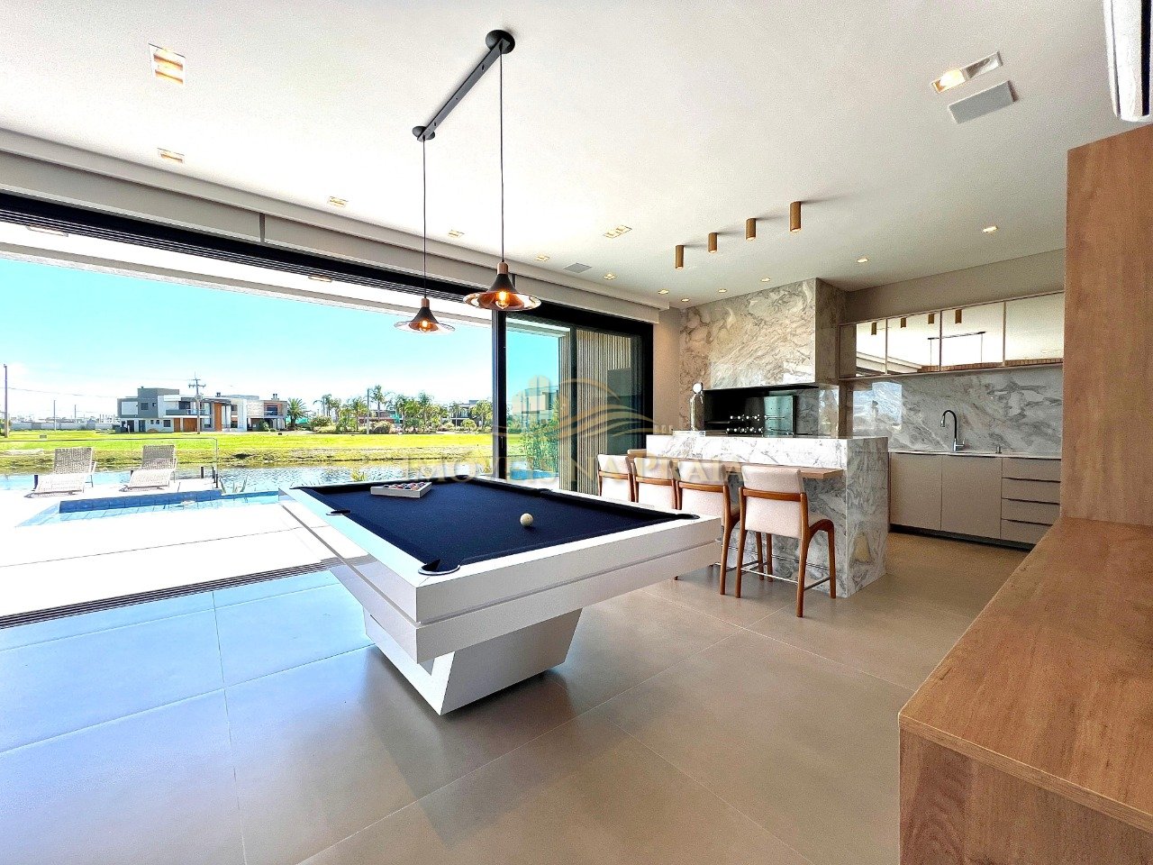 Foto 16 — Casa em Condomínio 5 Dormitório(s) Bairro Sense Xa