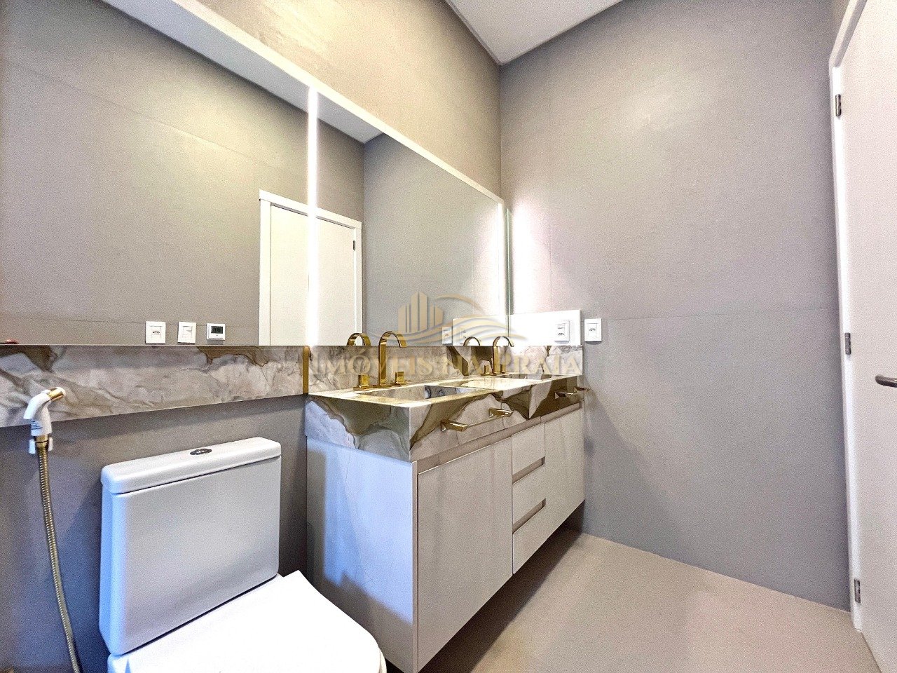 Foto 44 — Casa em Condomínio 5 Dormitório(s) Bairro Sense Xa