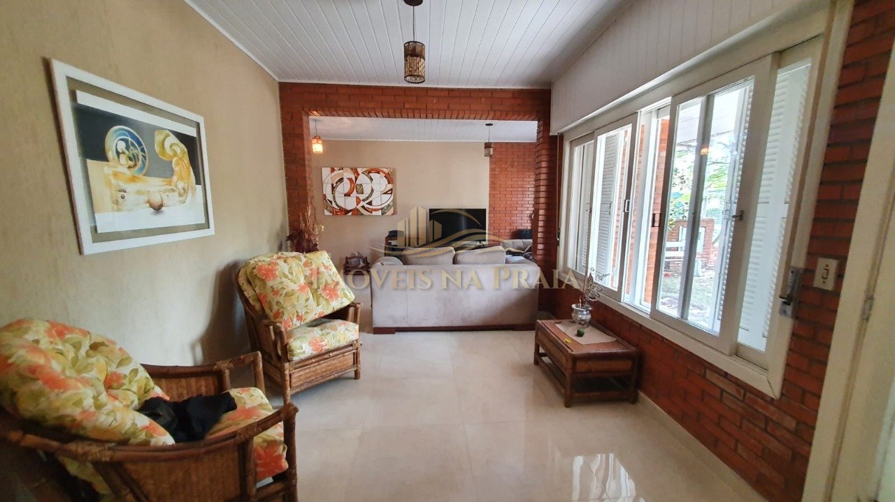 Foto 10 — Casa com 4 dormitórios em Atlântida.