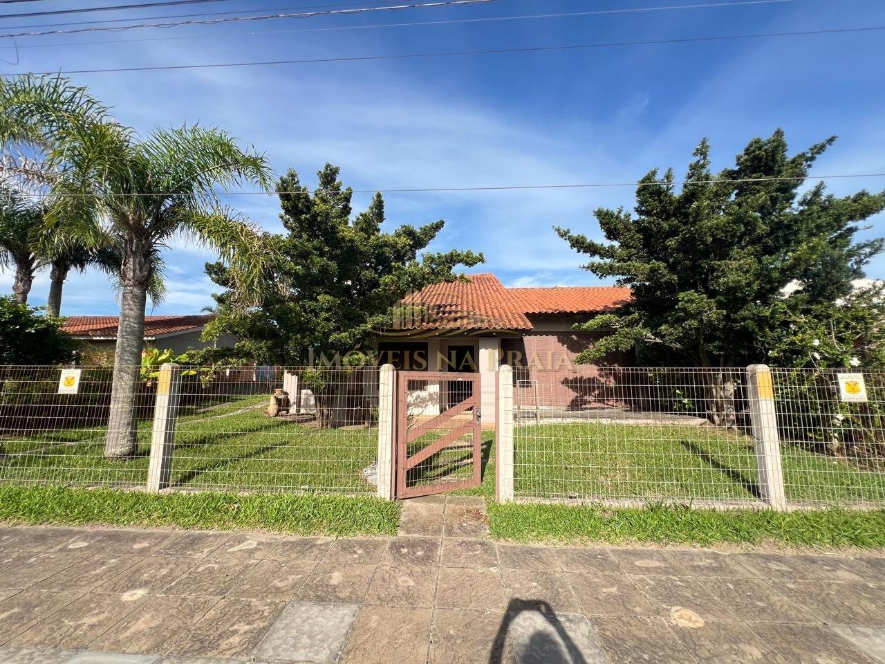Foto 19 — Casa com 3 dormitórios em Atlântida.