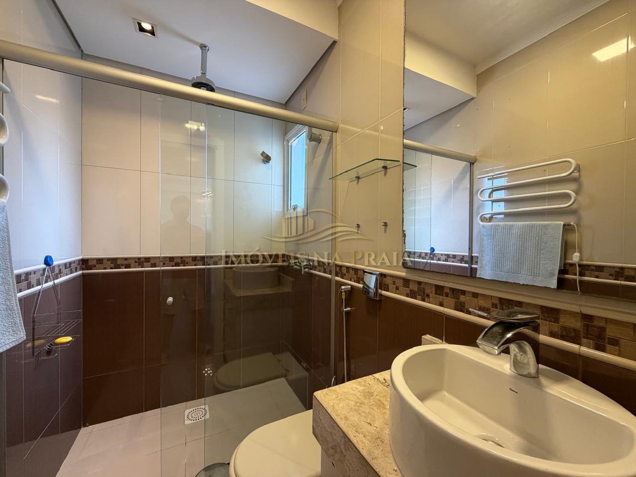 Foto 4 — Casa em Condomínio no Bosques de Atlântida.
