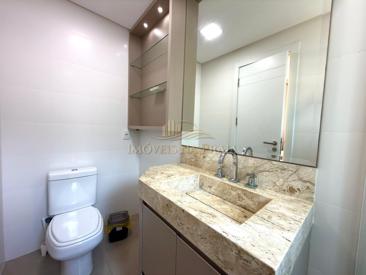 Foto 23 — Sobrado 3 suítes, frente Norte, perto clube.