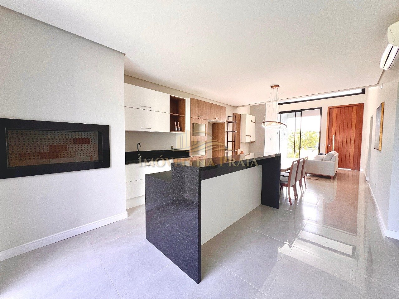 Foto 3 — Casa em Condomínio 4 Dormitório(s) Bairro Sunset