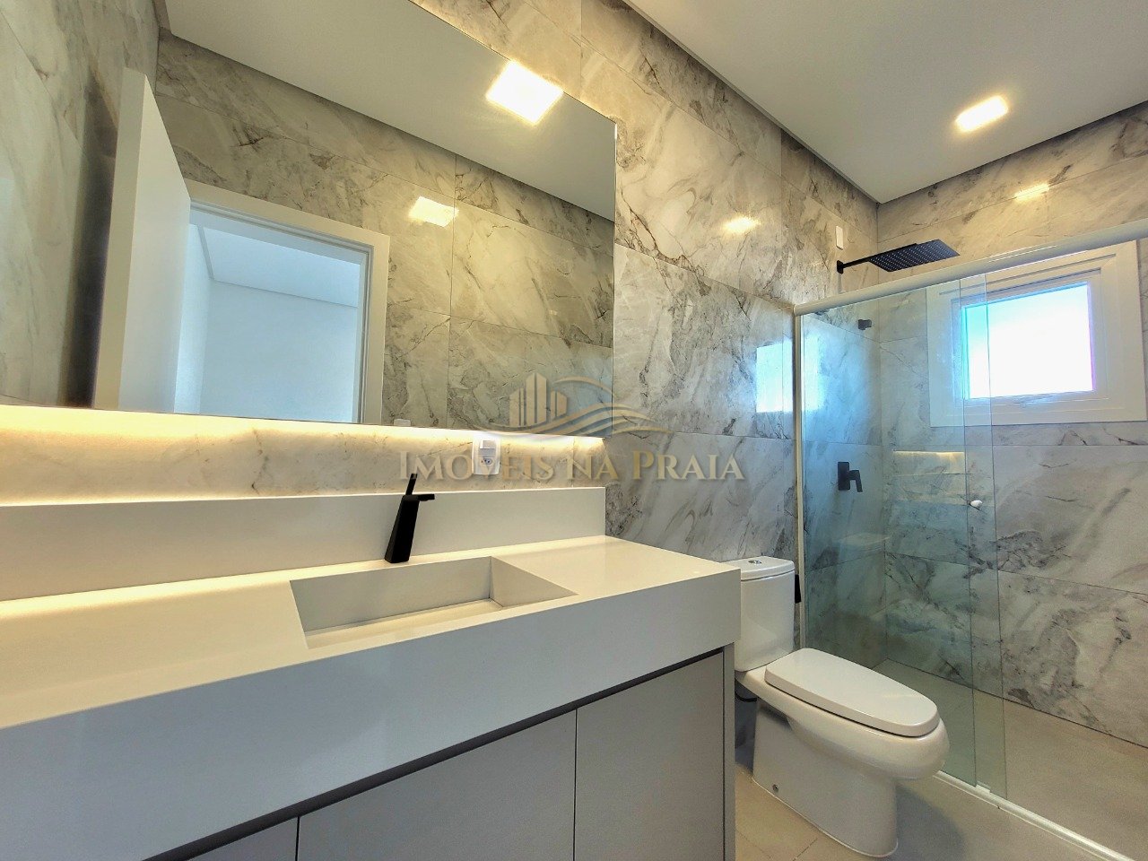 Foto 11 — Casa em Condomínio 4 Dormitório(s) Bairro Riviera