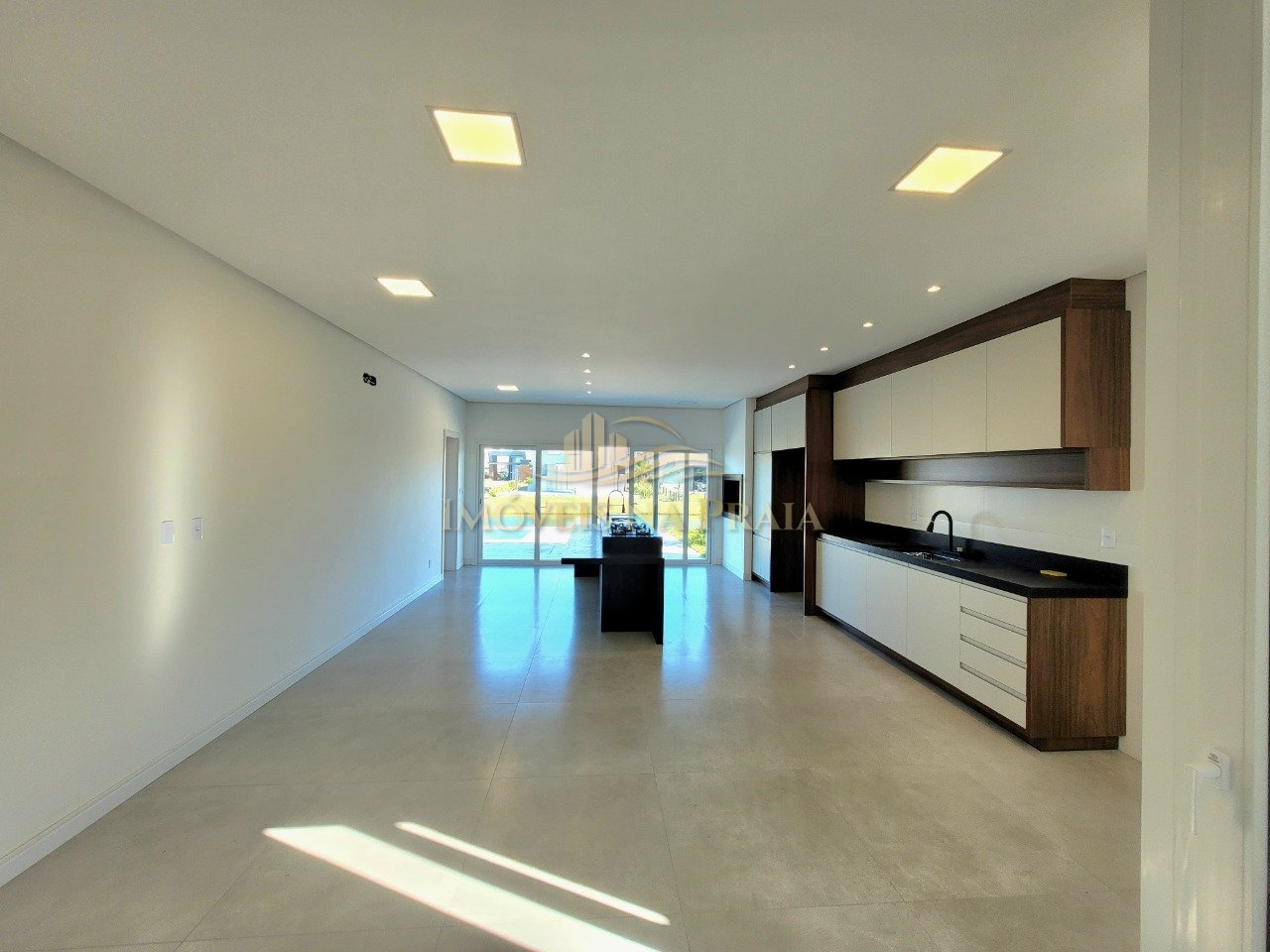 Foto 25 — Casa em Condomínio 4 Dormitório(s) Bairro Riviera