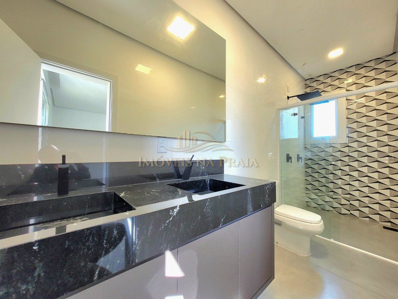 Foto 14 — Casa em Condomínio 4 Dormitório(s) Bairro Riviera