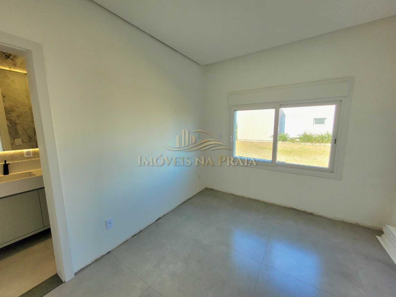 Foto 16 — Casa em Condomínio 4 Dormitório(s) Bairro Riviera