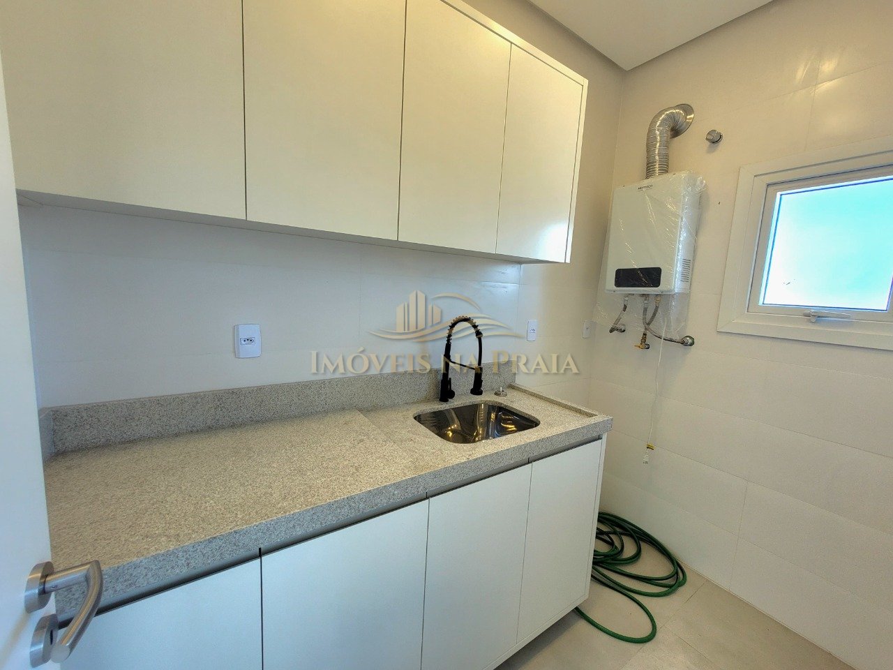 Foto 21 — Casa em Condomínio 4 Dormitório(s) Bairro Riviera