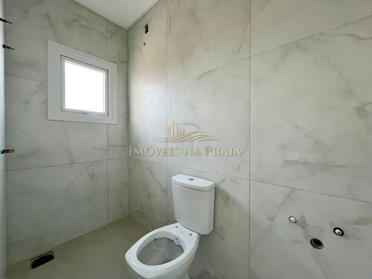 Foto 12 — Duplex 4 Dormitório(s) Bairro Centro