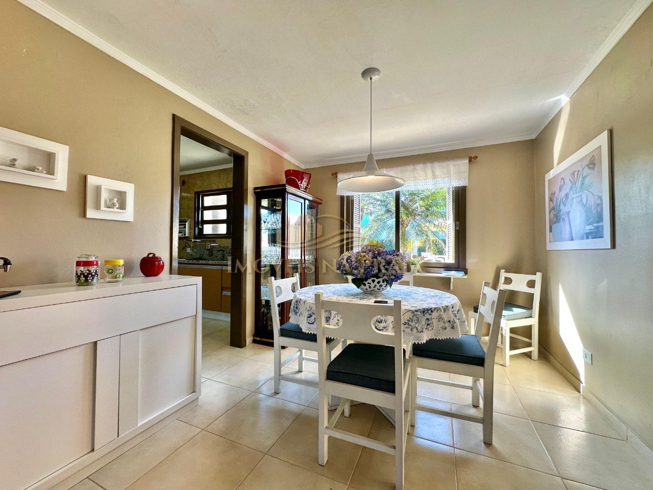 Foto 6 — Casa 4 dormitórios no bairro Centro