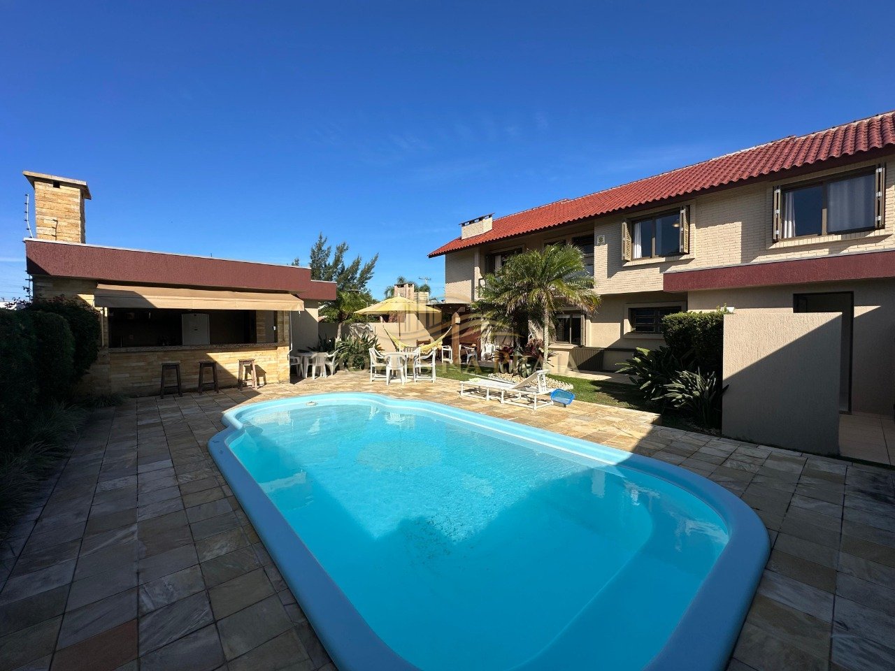 Foto 18 — Casa 4 dormitórios no bairro Centro