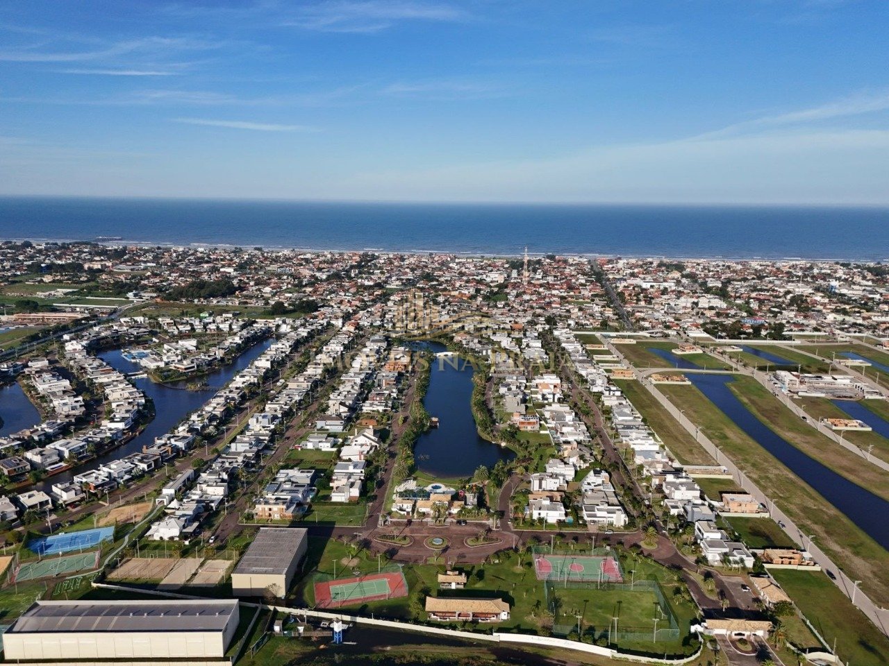 Foto 25 — Casa em Condomínio 4 Dormitório(s) Bairro Quintas