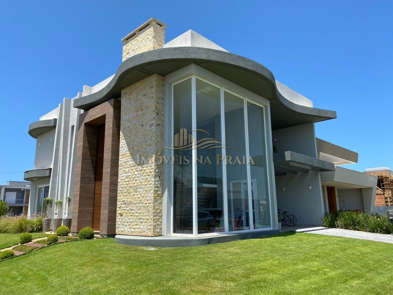 Casa em Condomínio 4 Dormitório(s) Bairro Blue Xan